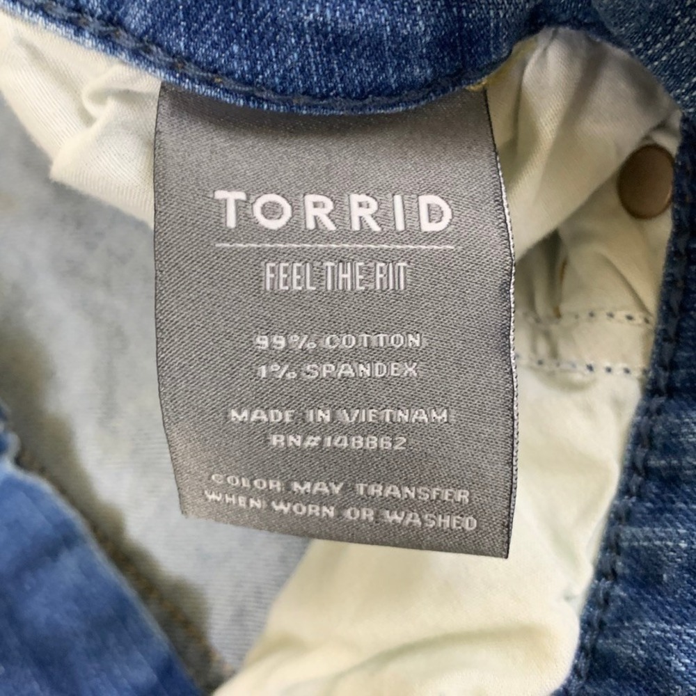 Torrid Crop Boyfriend Jeans Womens 16 Medium Wash Distressed Vintage Stretch 25" - Picture 6 of 12